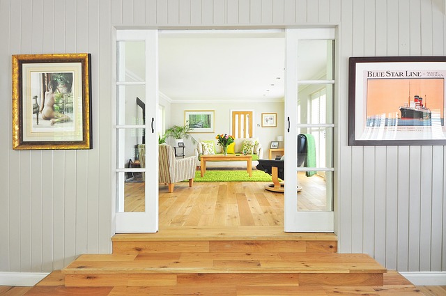 open drawer bright interior color