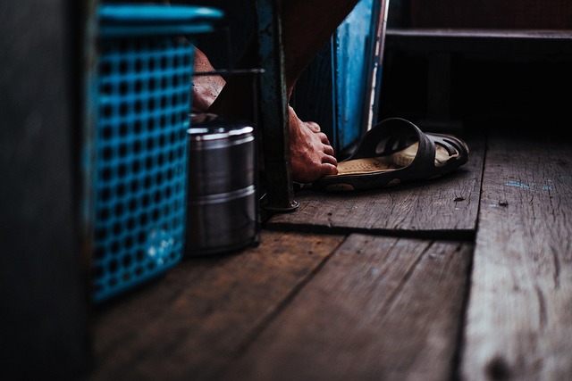 entryway basket slippers umbrella
