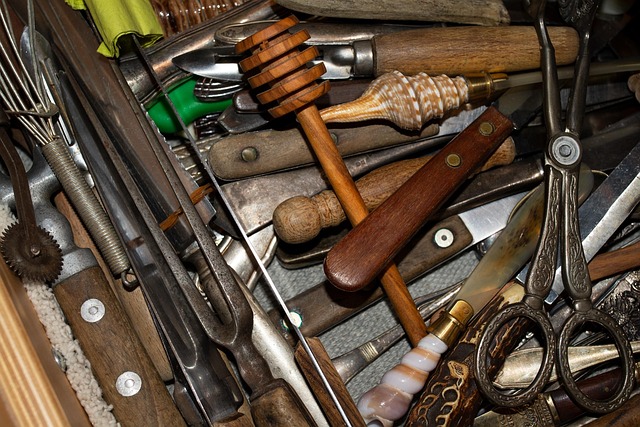 drawer divider tray utensils